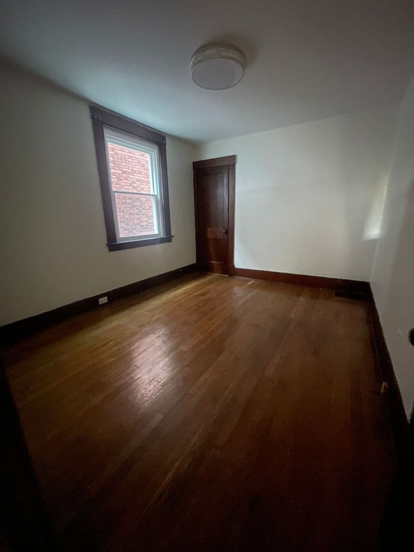 Pittsburgh House: 80 Estella Ave UNIT 1
