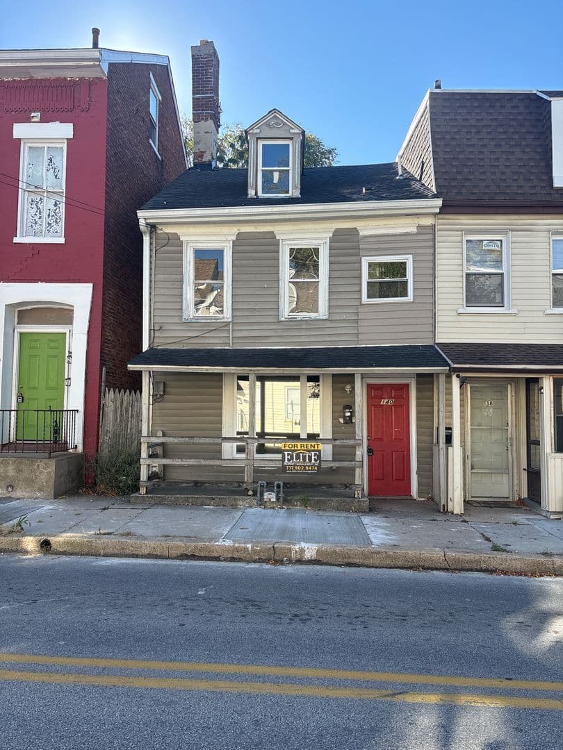 York House: 140 E College Ave,