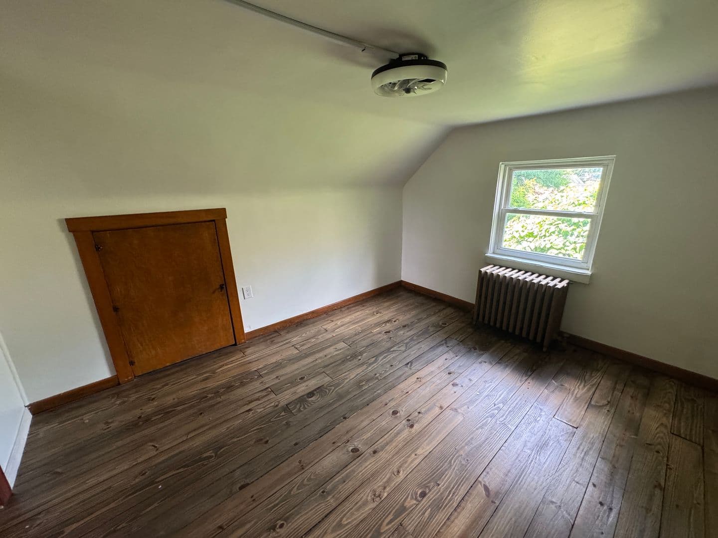 Duquesne House: 701 Mehaffey St