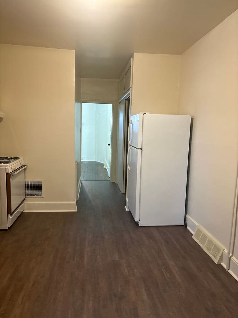 York House: 455 Prospect Street 1st Floor