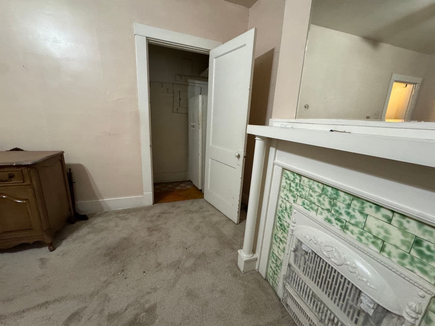 Pittsburgh House: 1123 Lowery St