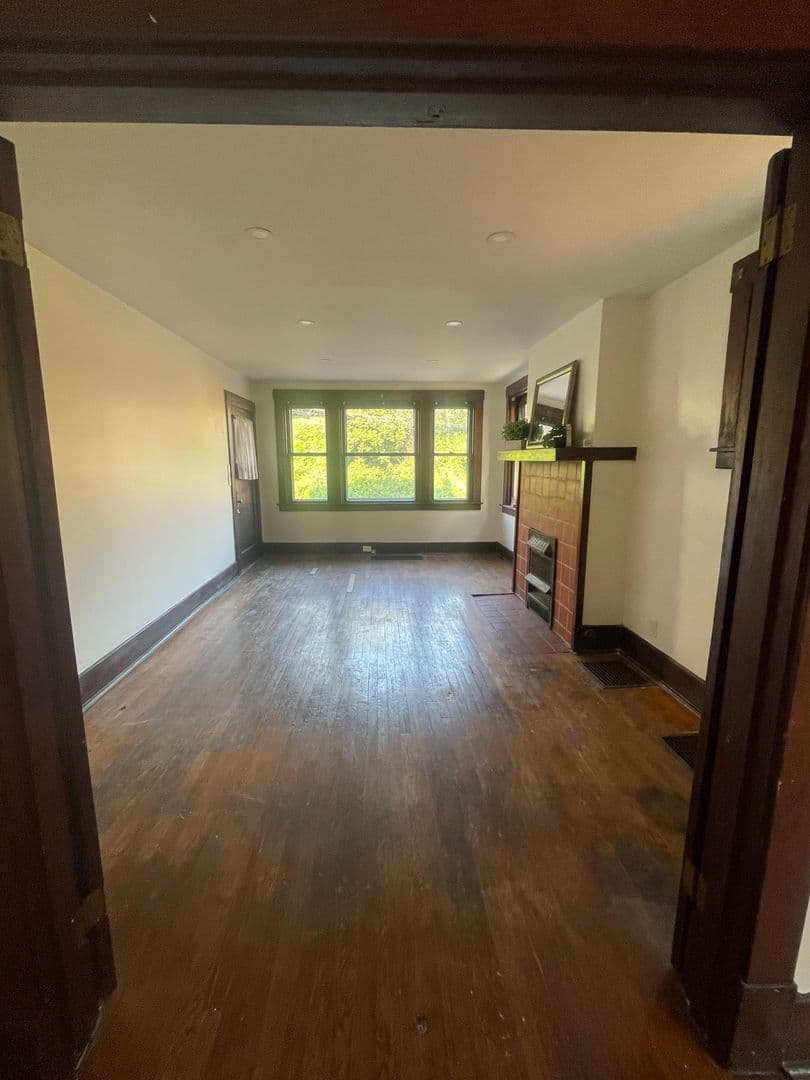 Pittsburgh House: 80 Estella Ave UNIT 1