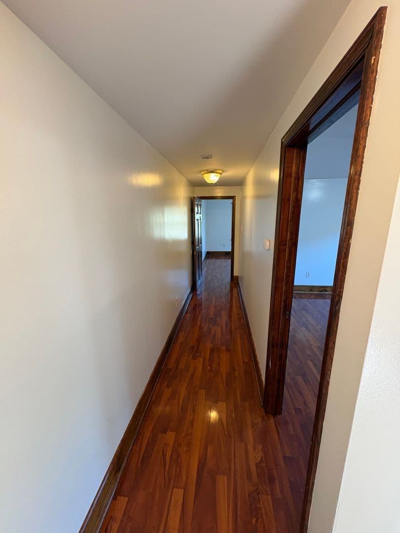 South Williamsport House: 362 Fisher St Unit 2R