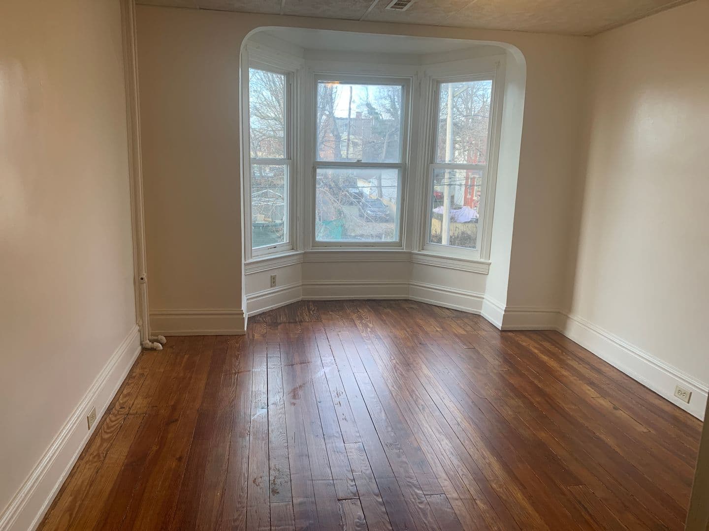 York House: 734 W King St 2nd Fl