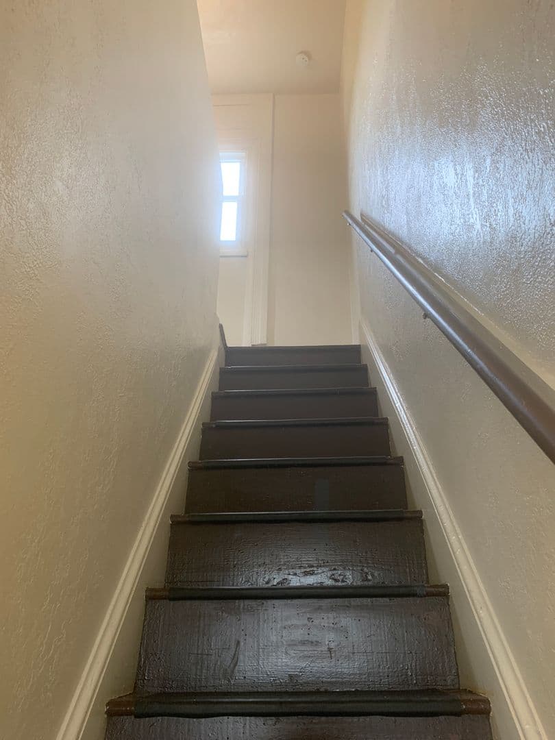 York House: 124 N West St Unit #2