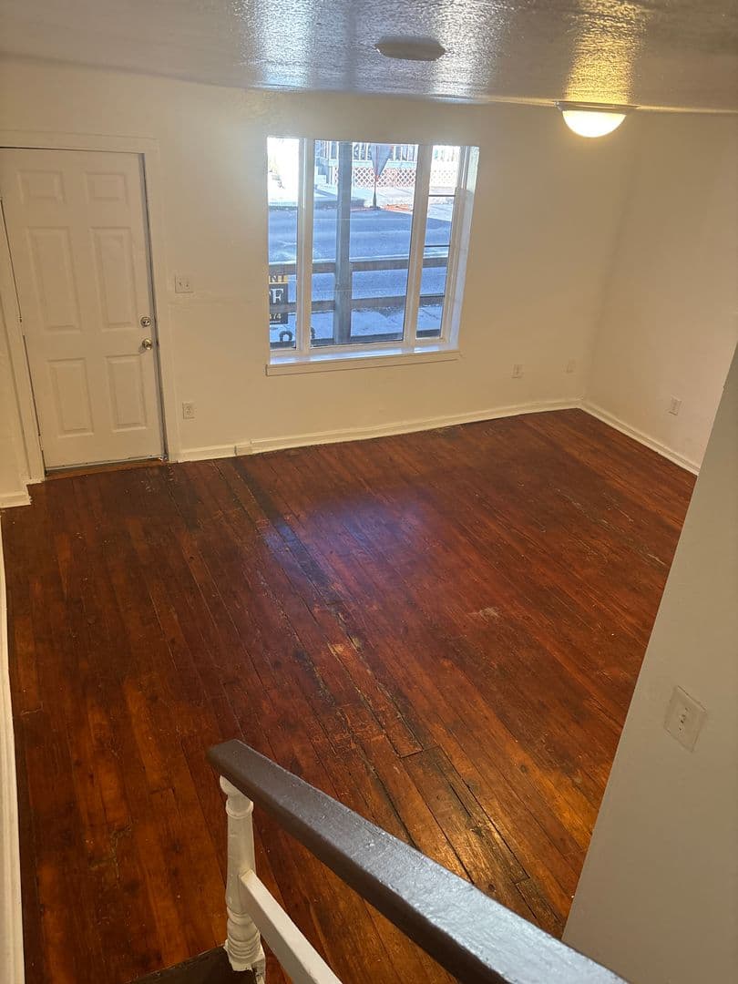 York House: 140 E College Ave,