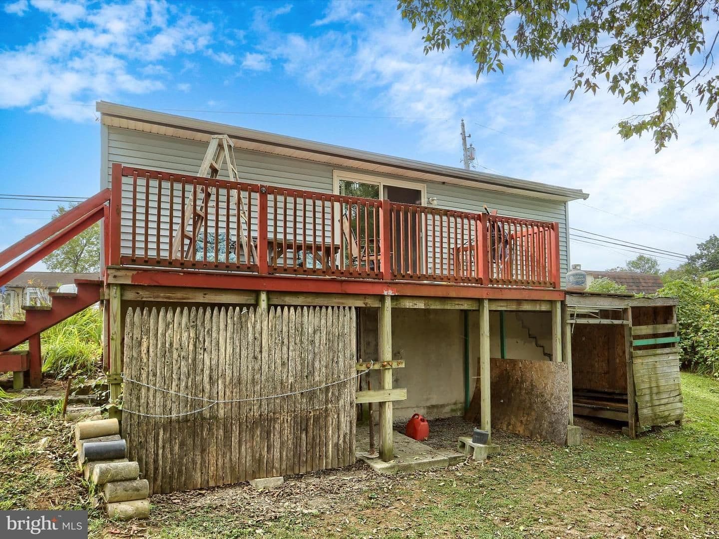 Enola House: 1609 High St