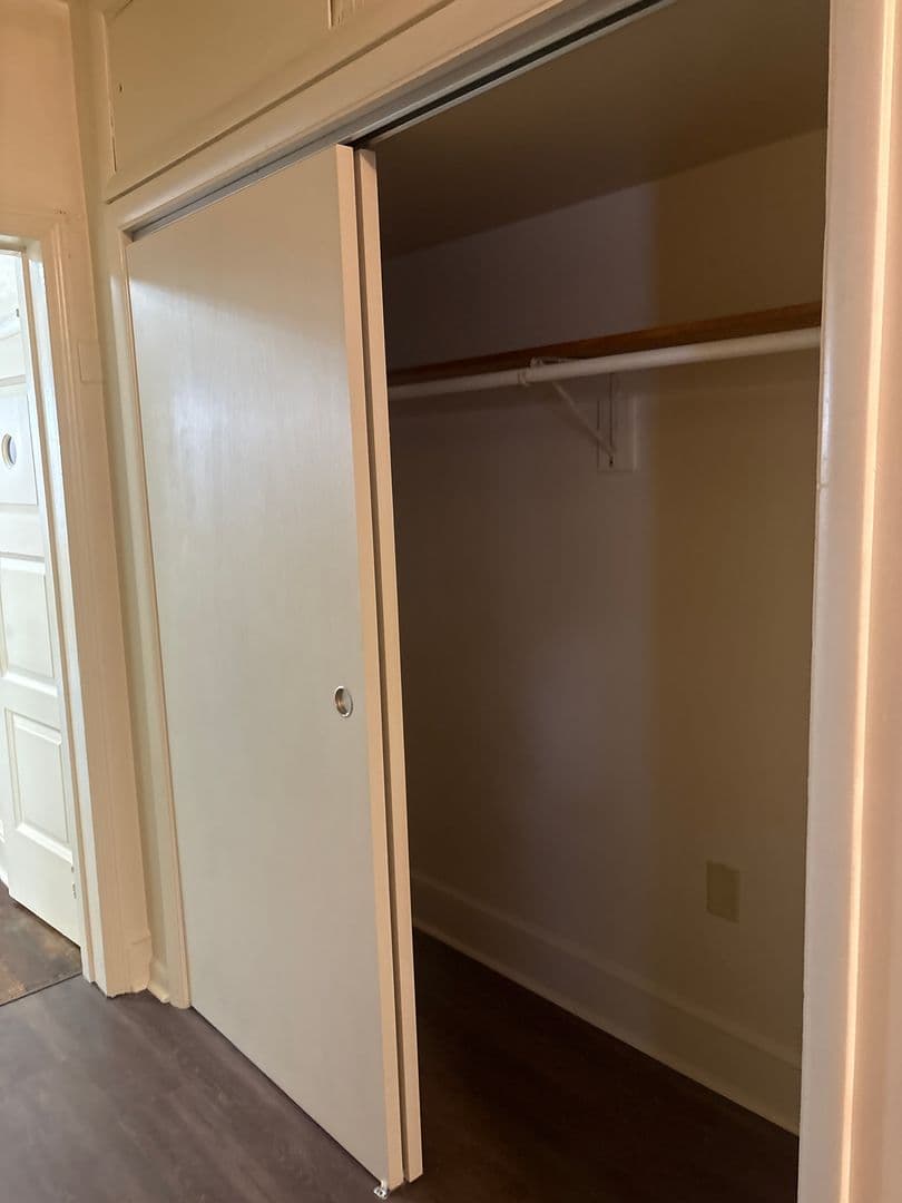 York House: 455 Prospect Street 1st Floor