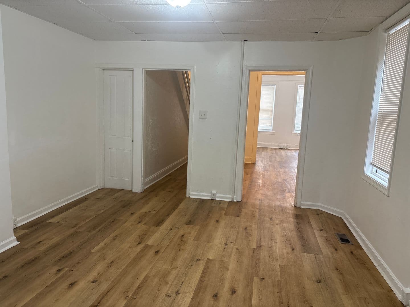 York House: 346 E King St