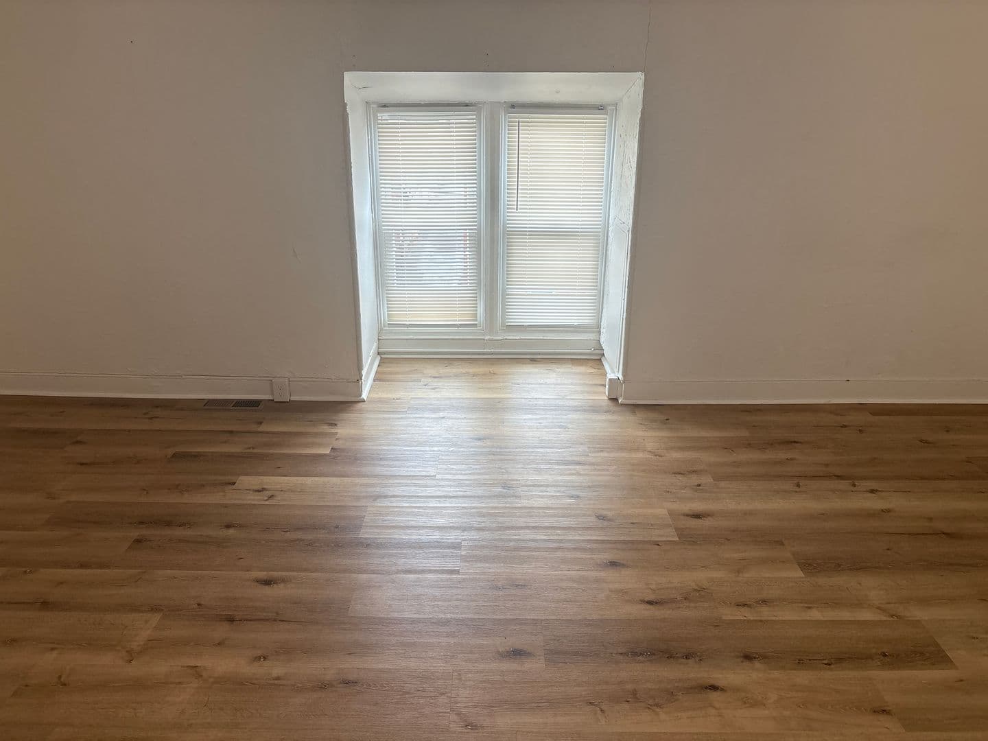 York House: 346 E King St