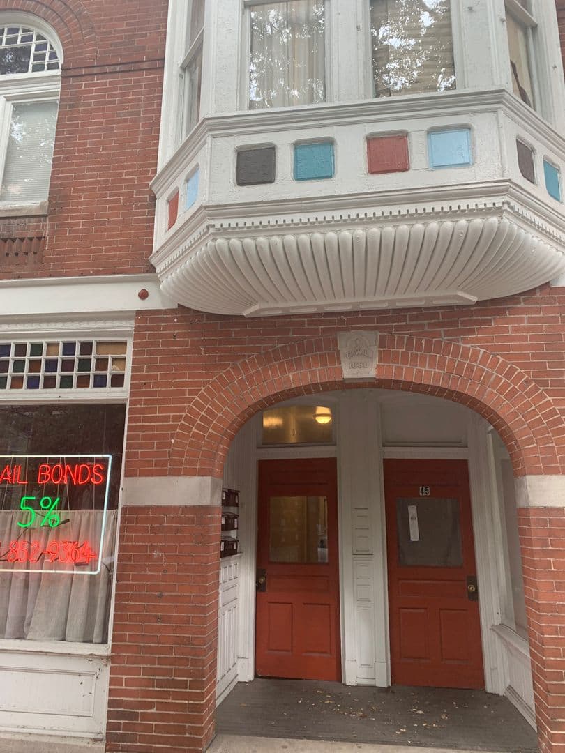 York House: 43 E Philadelphia St Apt 1 Rear