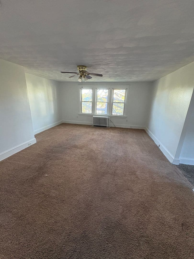 South Williamsport House: 362 Fisher St Unit 3R