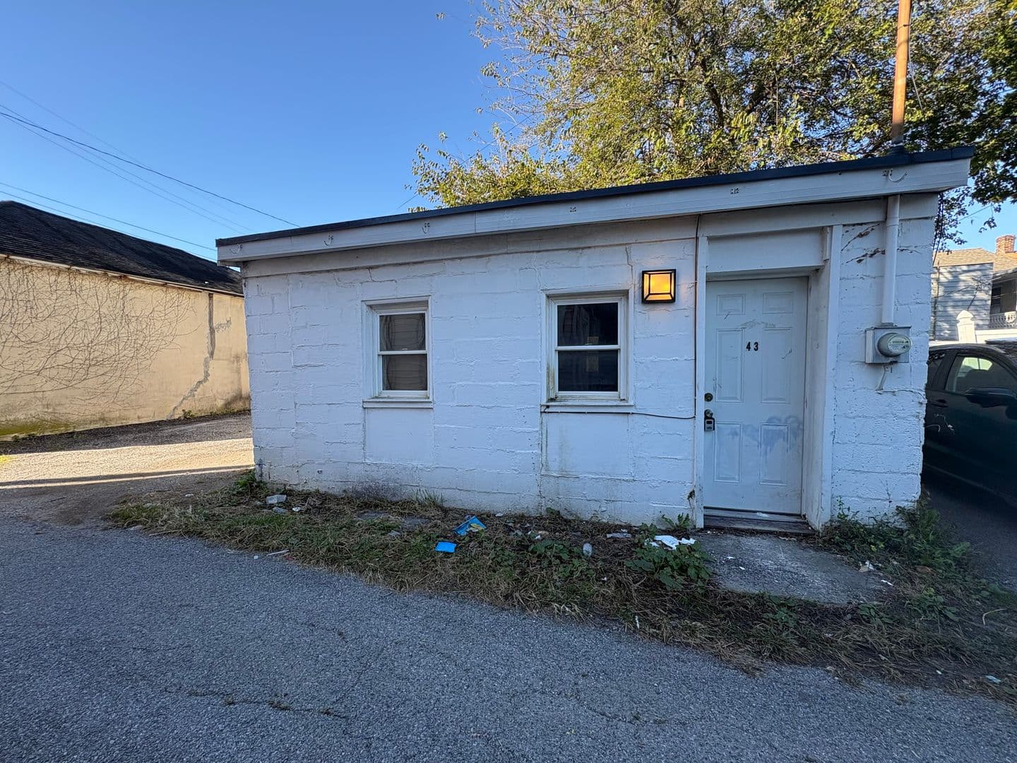 York House: 43 N Franklin St Apt 3 Rear