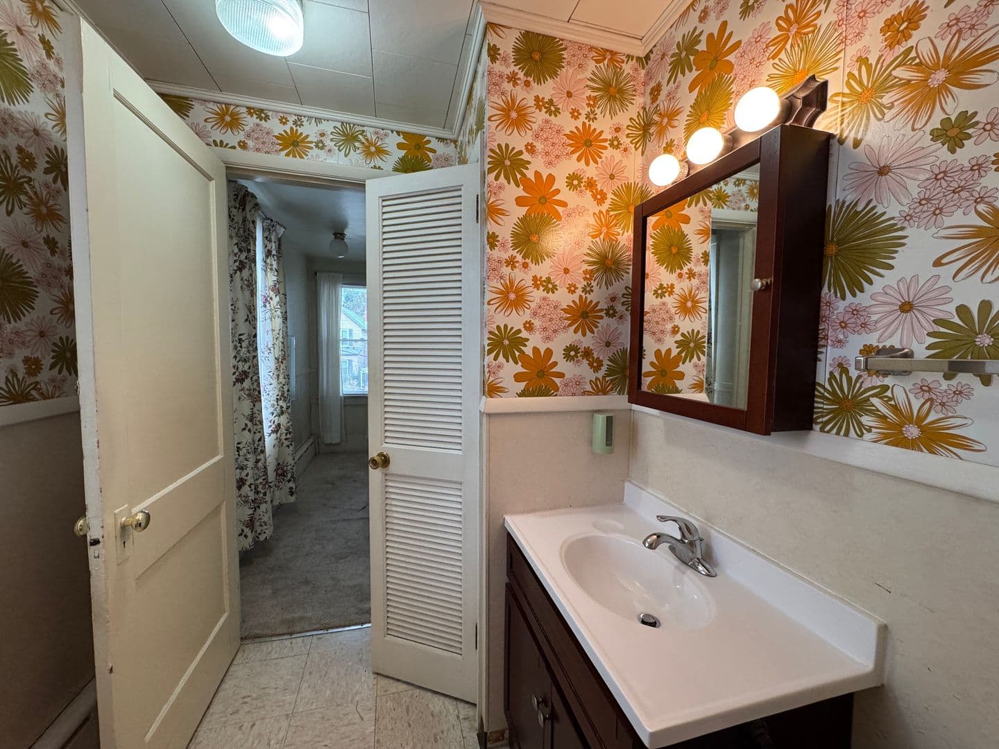 Pittsburgh House: 1123 Lowery St