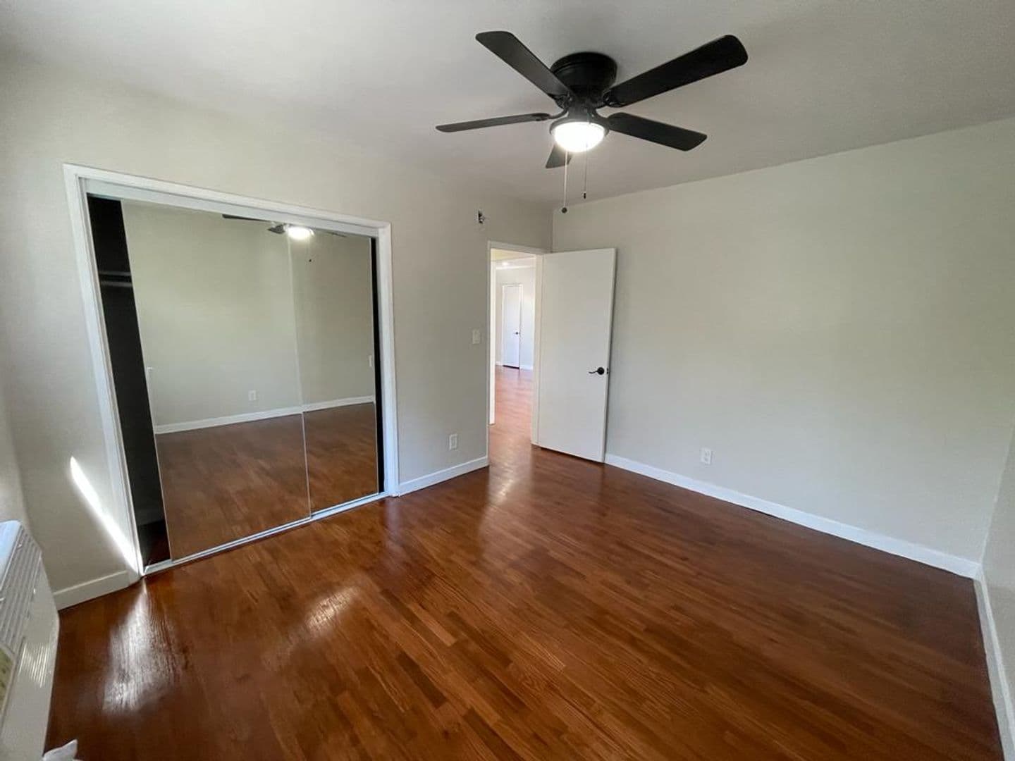 Los Angeles Apartment: 1596 W. 24th St.