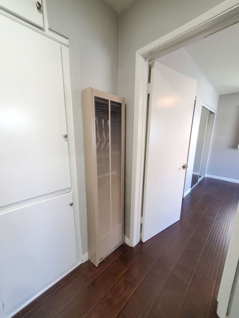 Los Angeles Apartment: 8540 W. Saturn St.