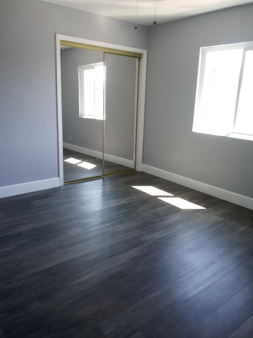 Los Angeles Apartment: 3451 Florence Ave.