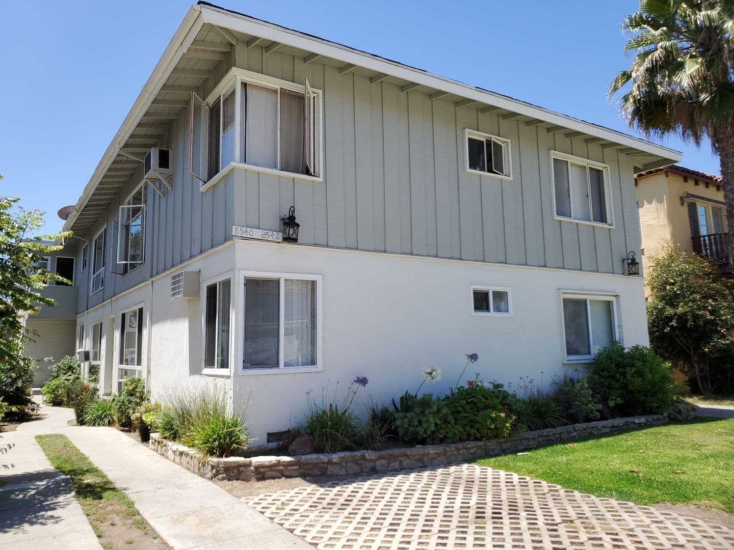 Los Angeles Apartment: 8540 W. Saturn St.