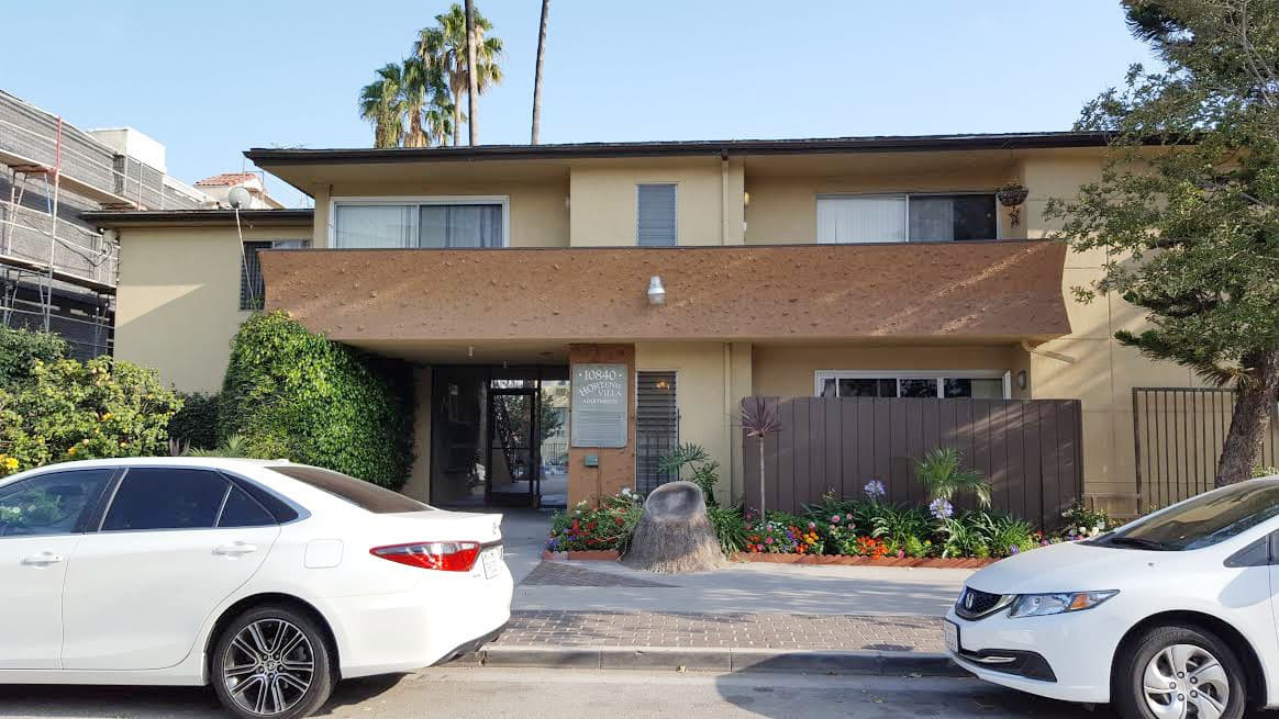 Toluca Lake Apartment: 10840 Hortense St.