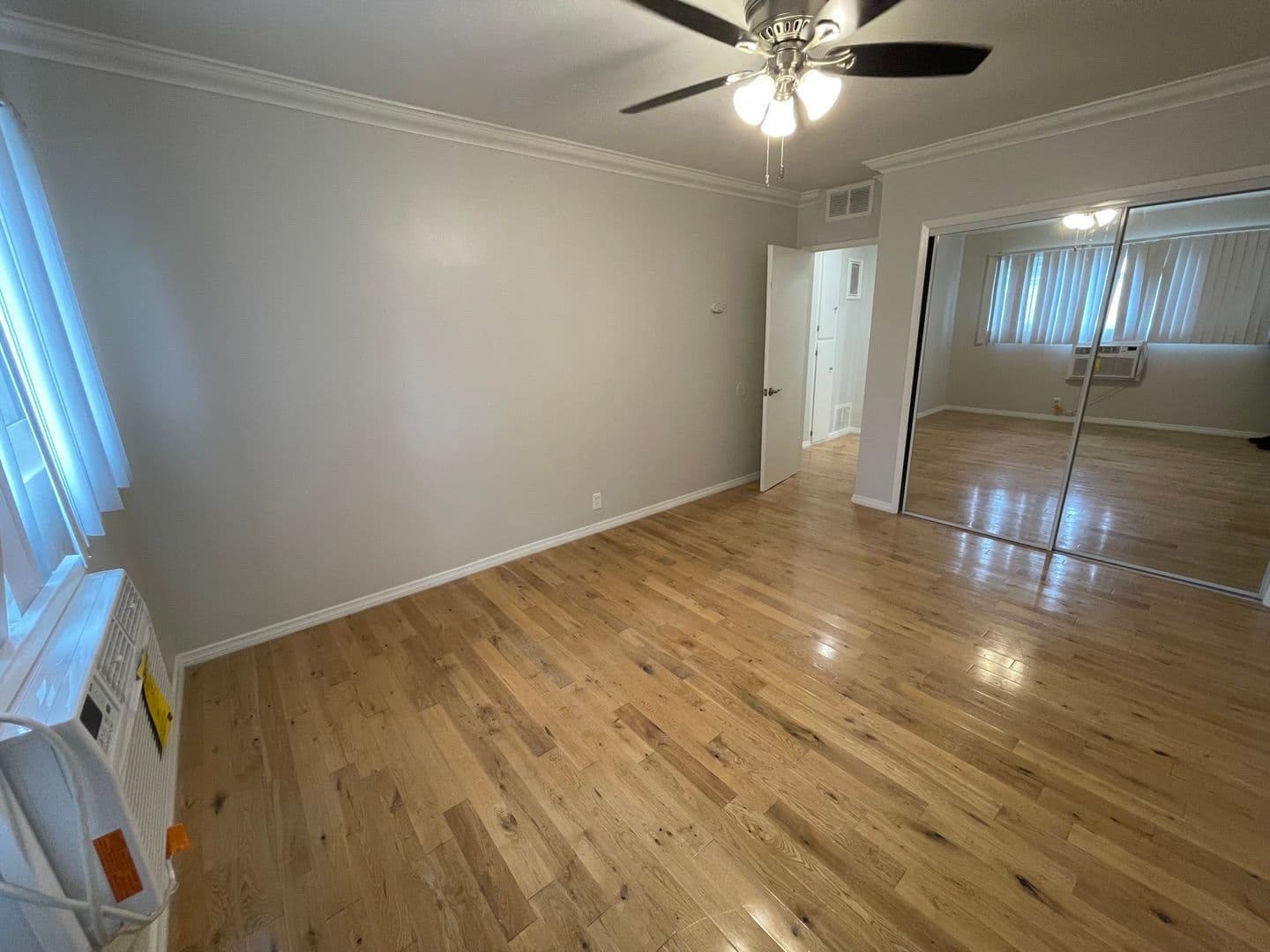 West Hollywood Apartment: 1050 N. Ogden Dr.
