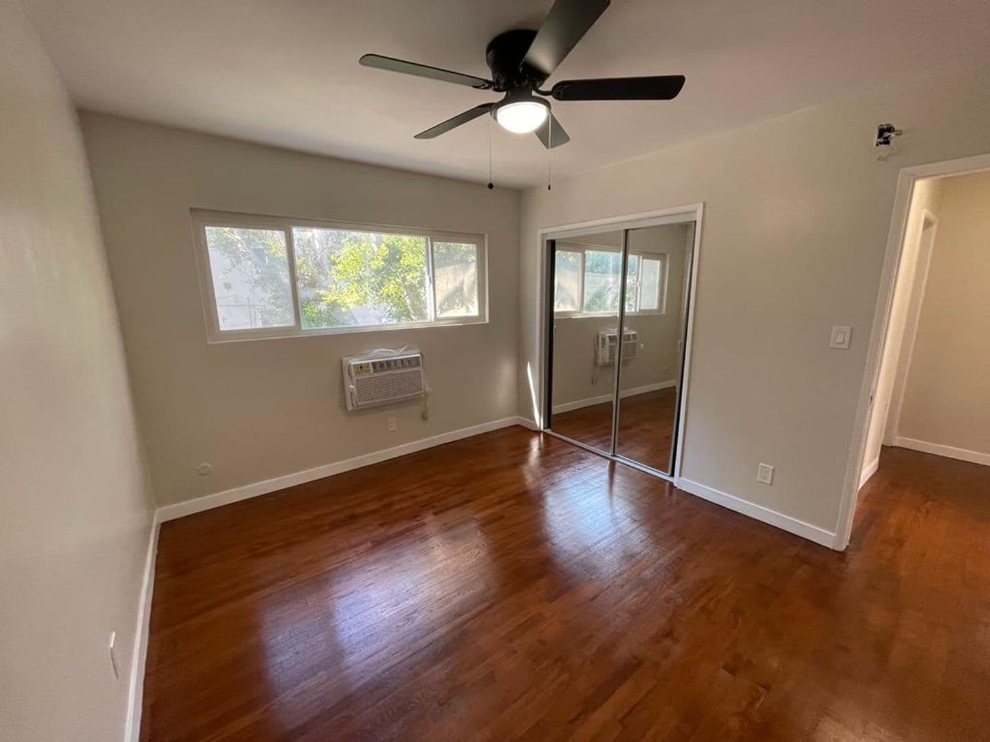 Los Angeles Apartment: 1596 W. 24th St.
