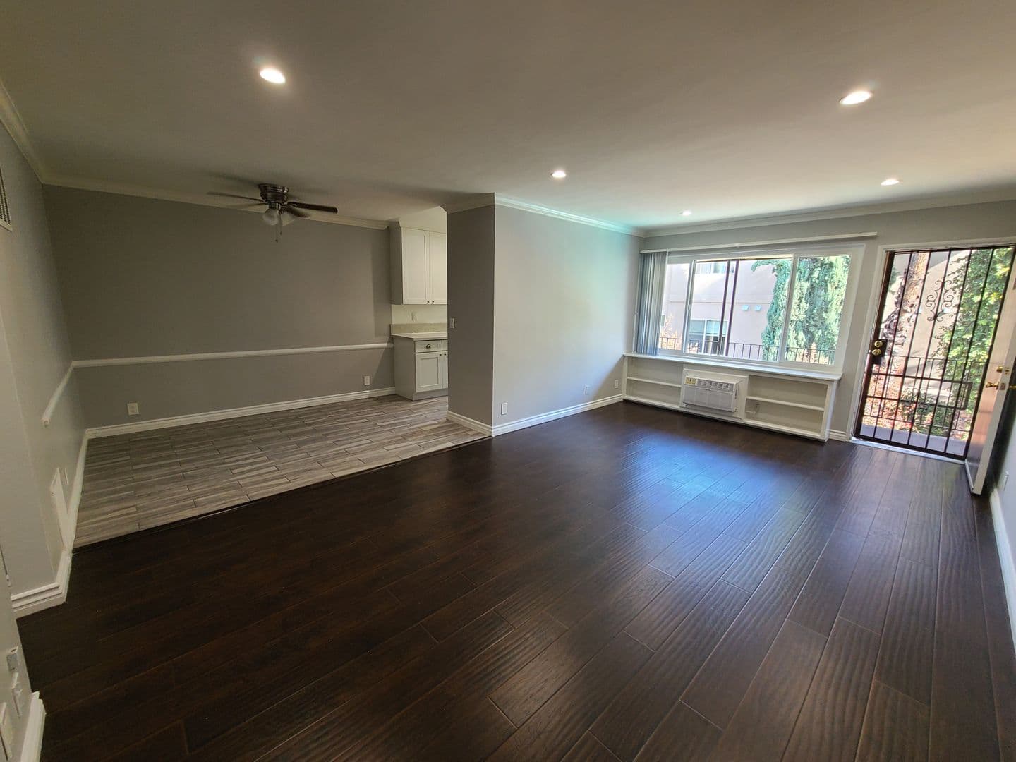 Toluca Lake Apartment: 10840 Hortense St.