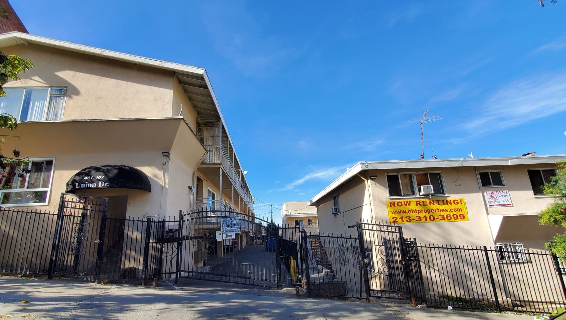 Los Angeles Apartment: 401-407  Union Dr.