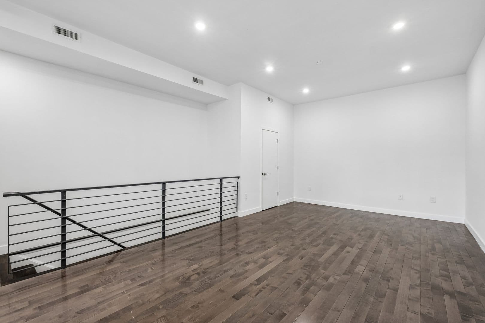 Philadelphia Apartment: 1945 N 7th St