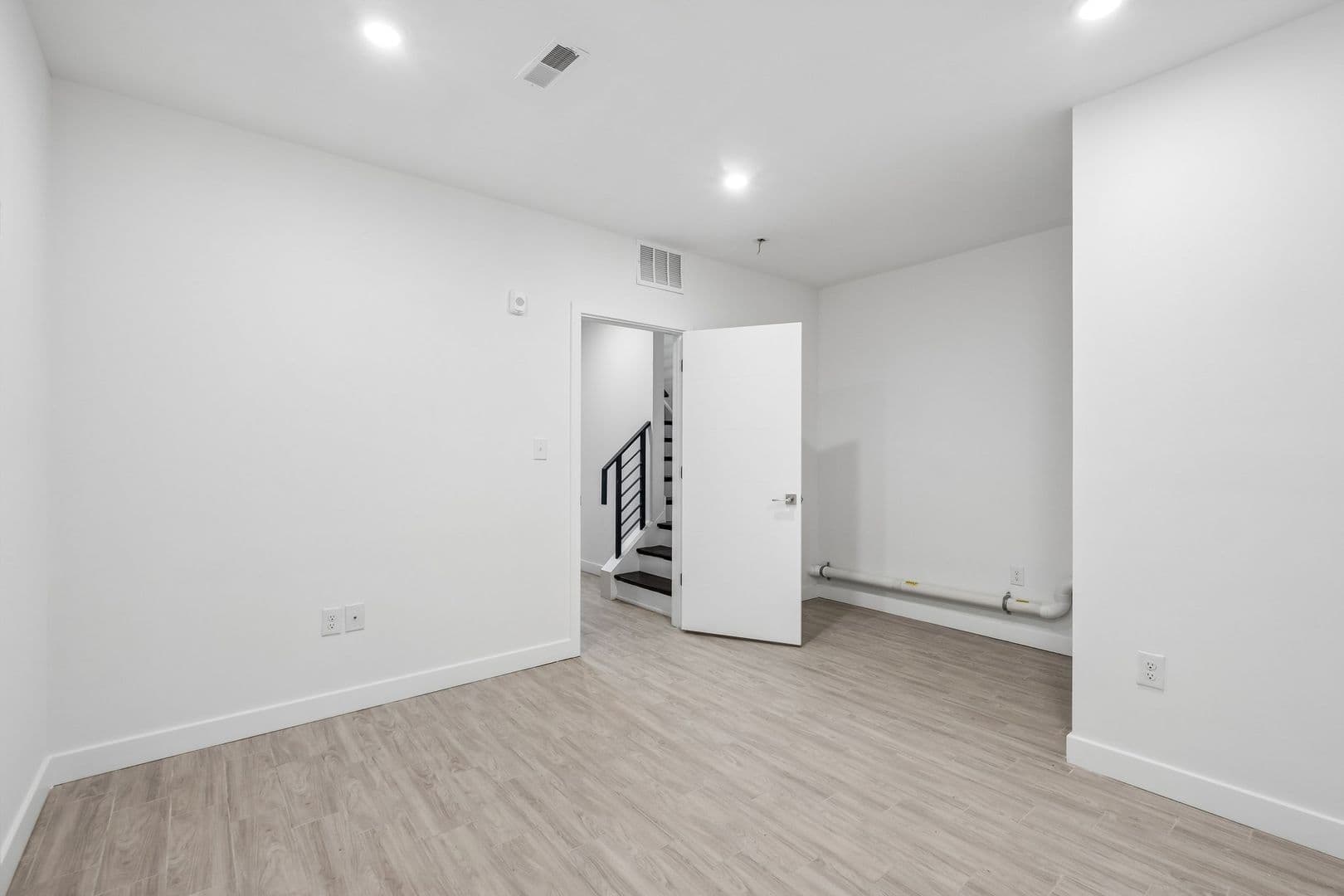Philadelphia Apartment: 1945 N 7th St
