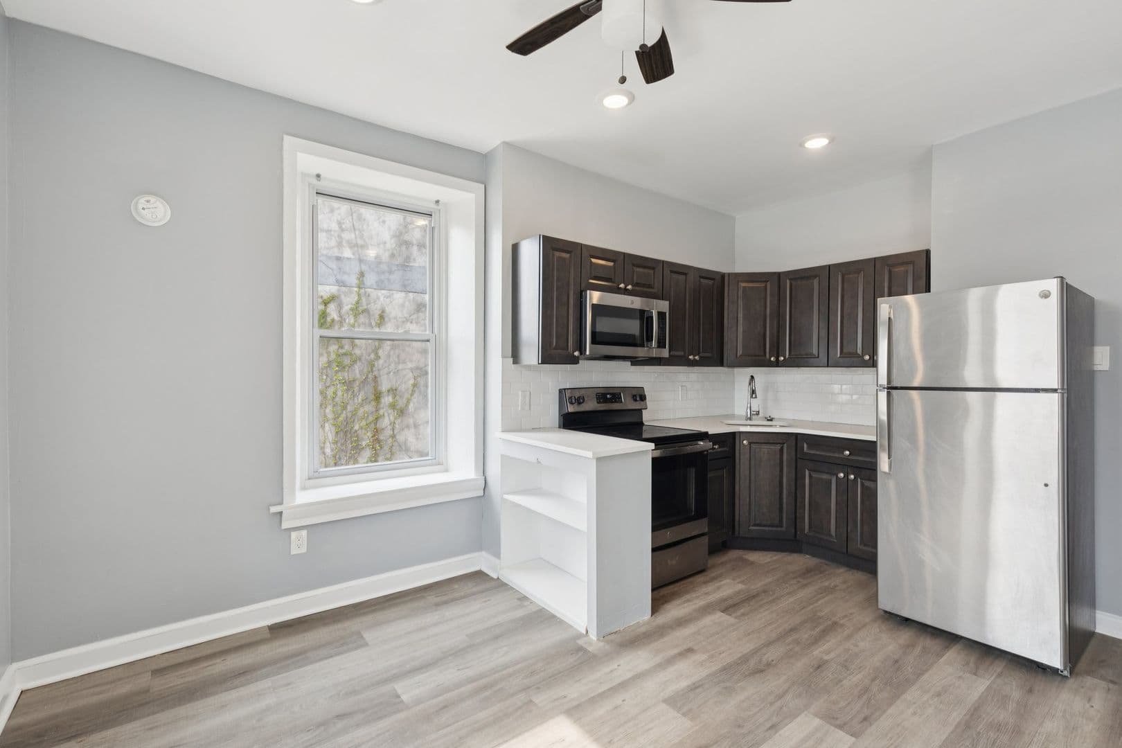 Philadelphia Apartment: 21 E Price Street