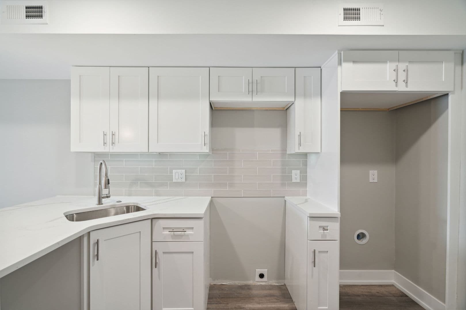 Philadelphia Apartment: 2262 N 2nd St