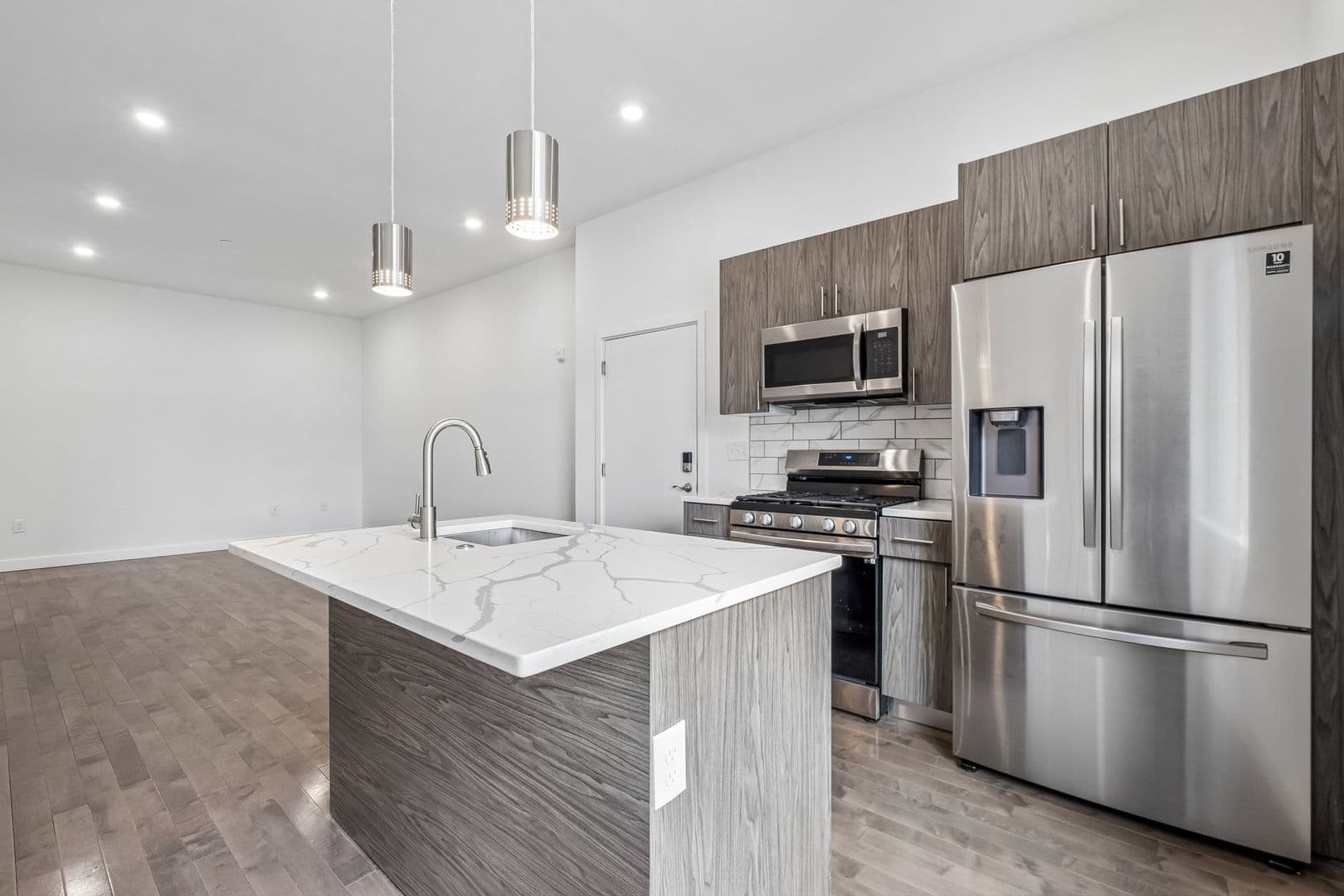 Philadelphia Apartment: 1945 N 7th St