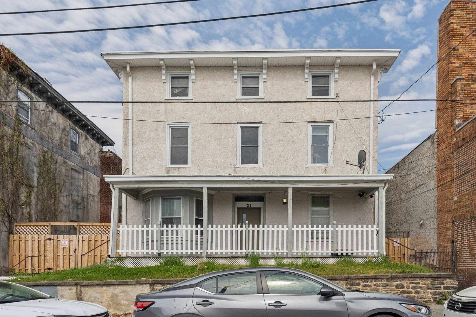 Philadelphia Apartment: 21 E Price Street