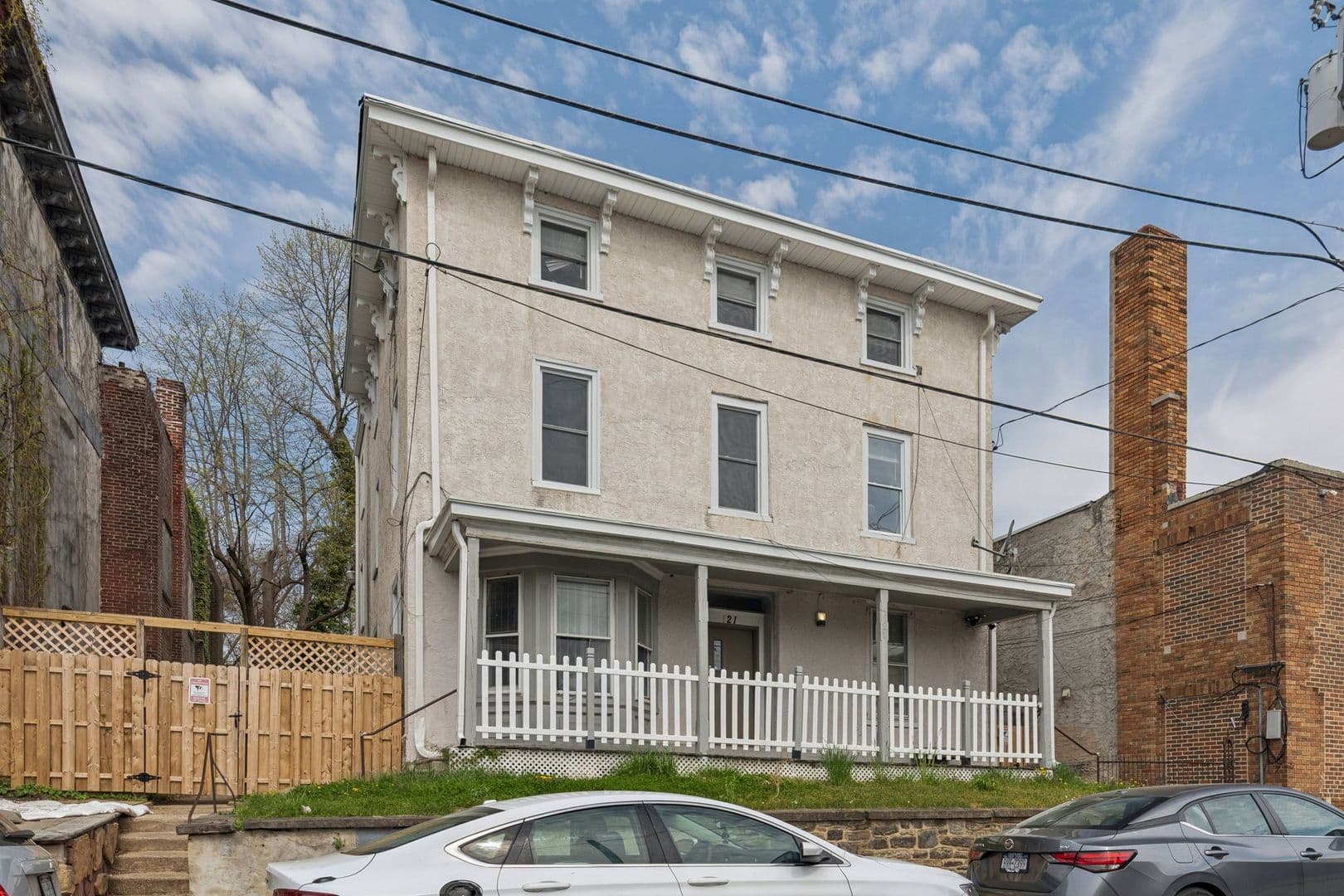 Philadelphia Apartment: 21 E Price Street