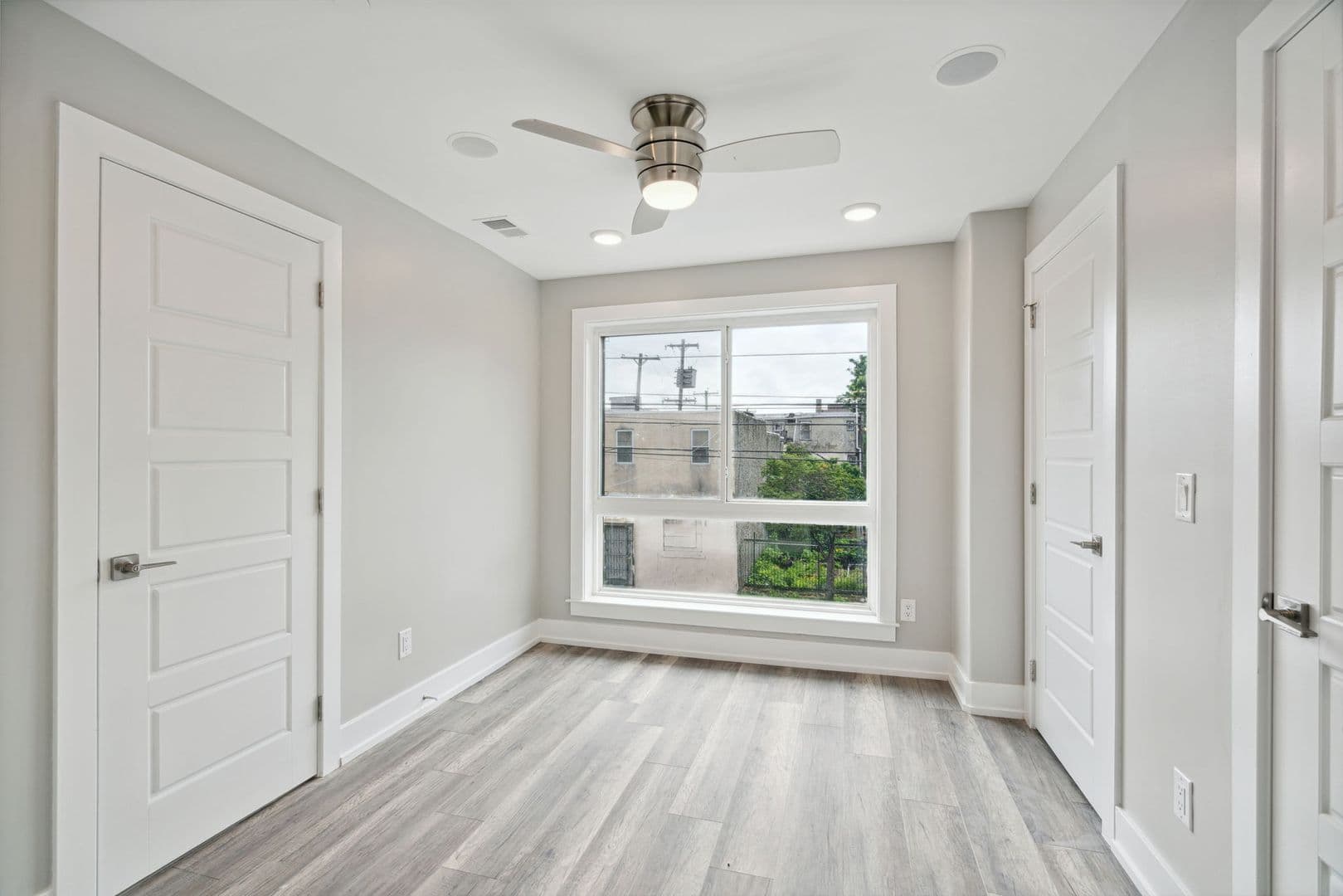 Philadelphia Apartment: 2262 N 2nd St