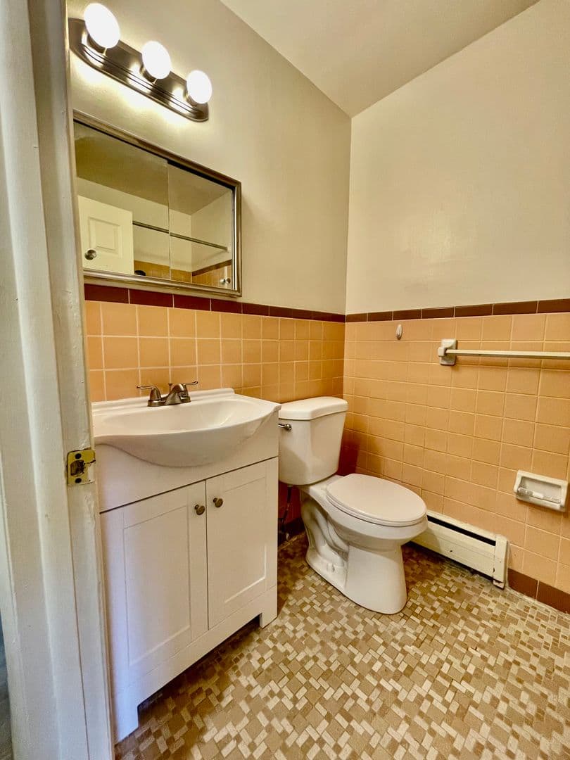 Conshohocken Condo: 137 W Fifth Ave
