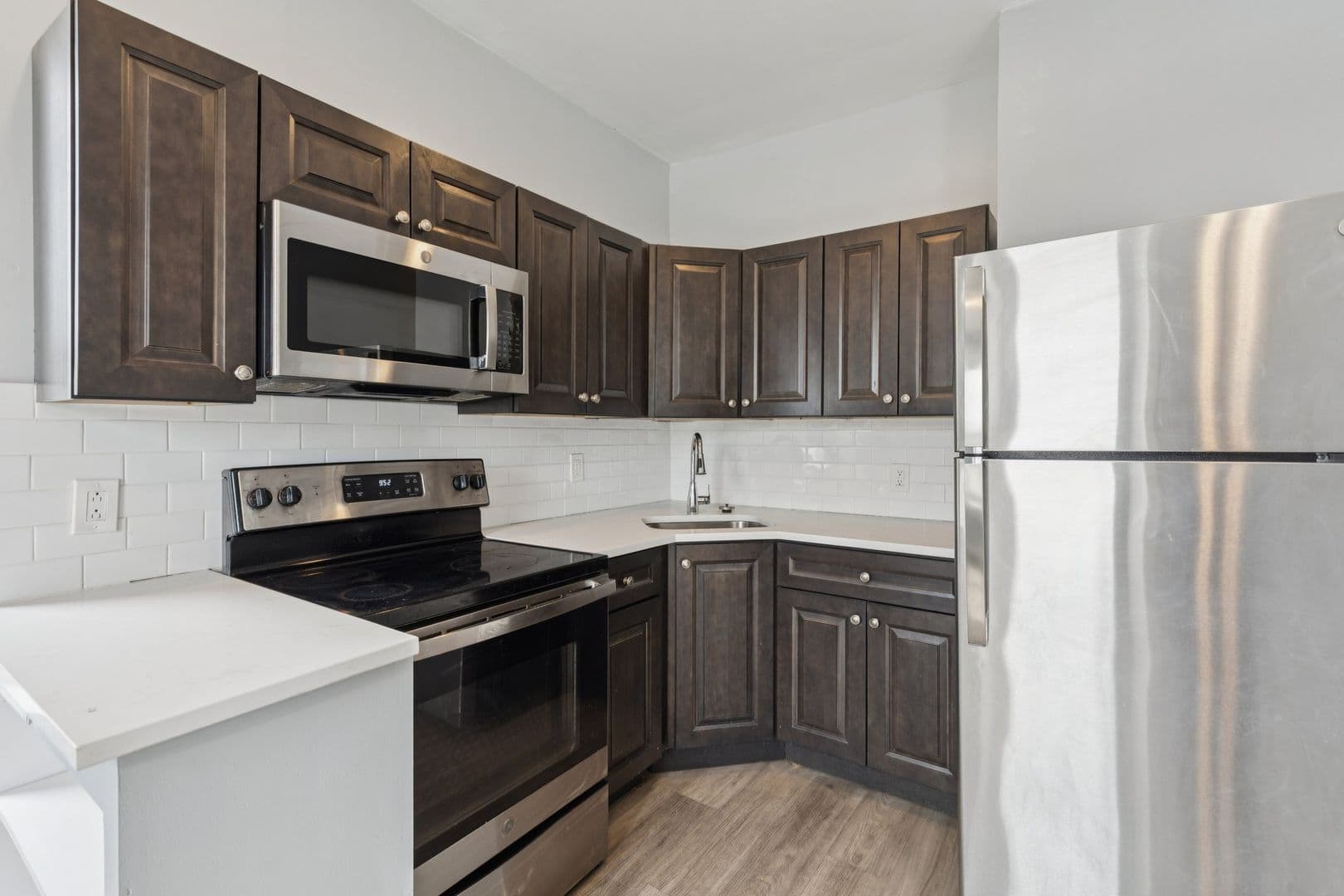 Philadelphia Apartment: 21 E Price Street