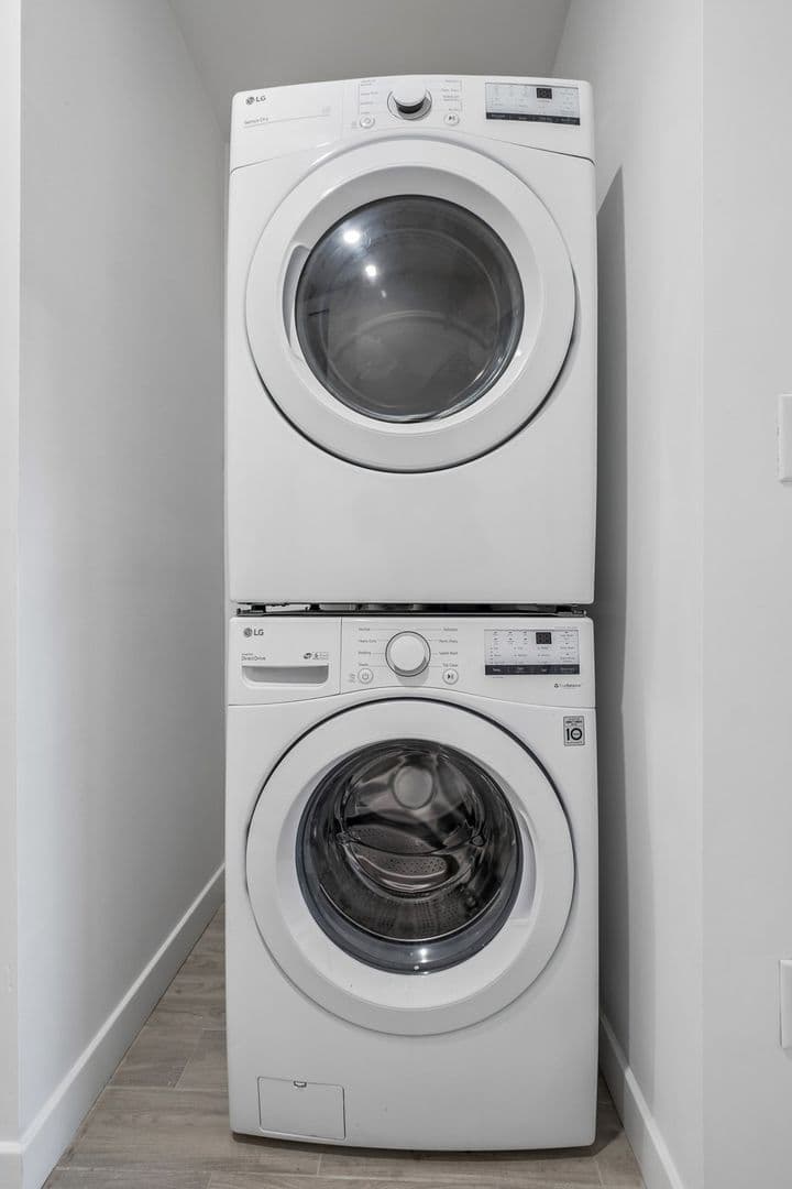 Philadelphia Apartment: 1945 N 7th St