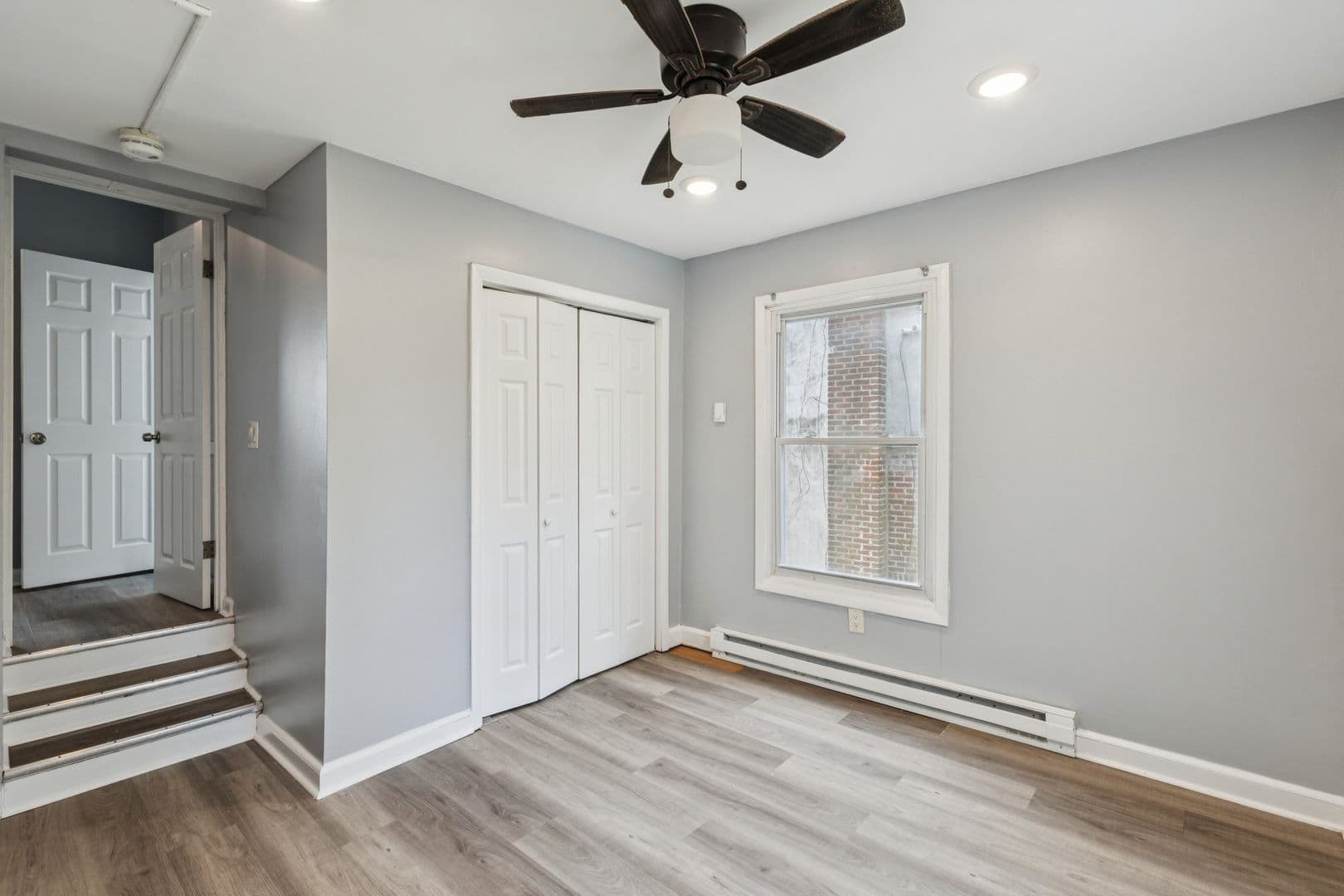 Philadelphia Apartment: 21 E Price Street