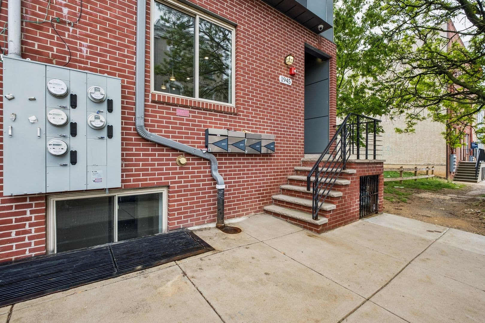 Philadelphia Apartment: 1945 N 7th St