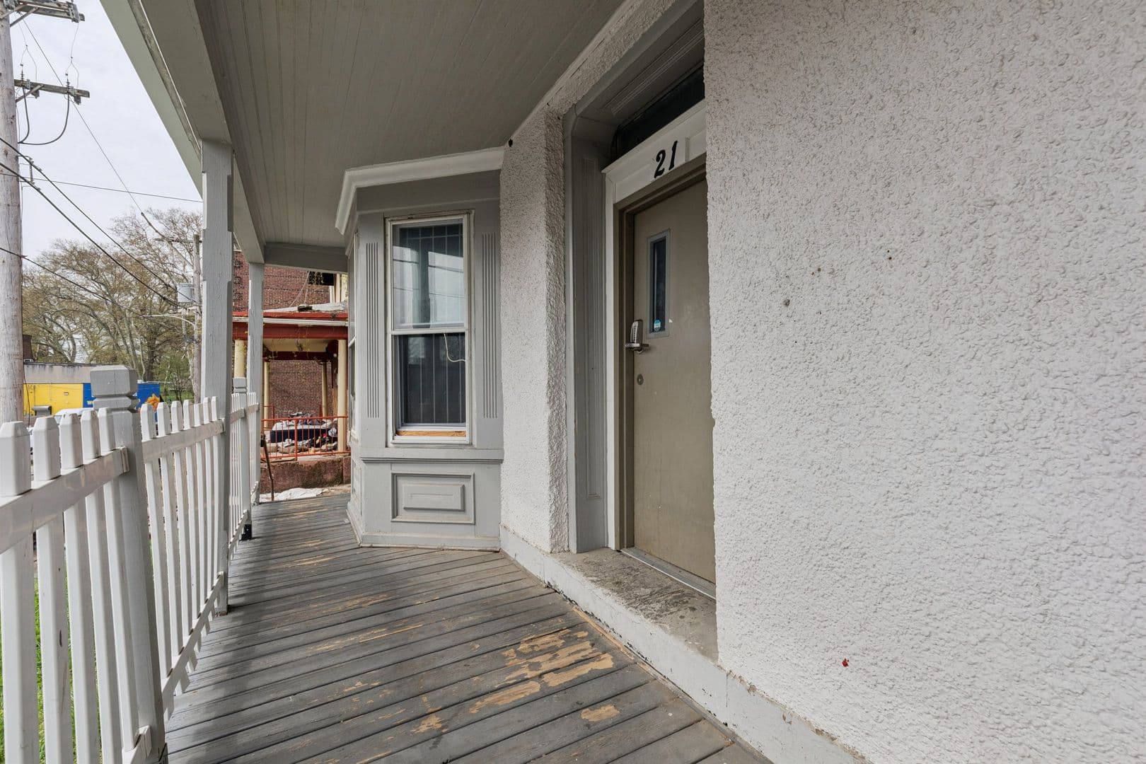 Philadelphia Apartment: 21 E Price Street