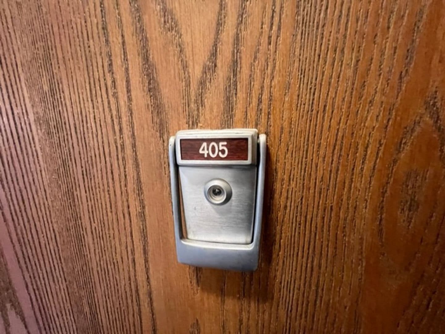 Omaha Apartment: 601 S 16th St