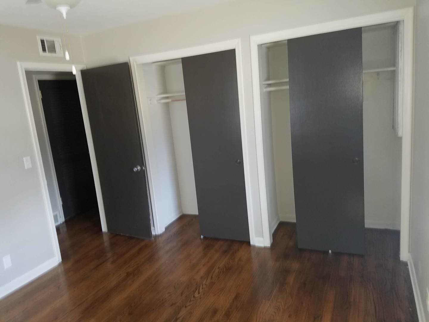 Omaha Apartment: 508 S 35th Avenue
