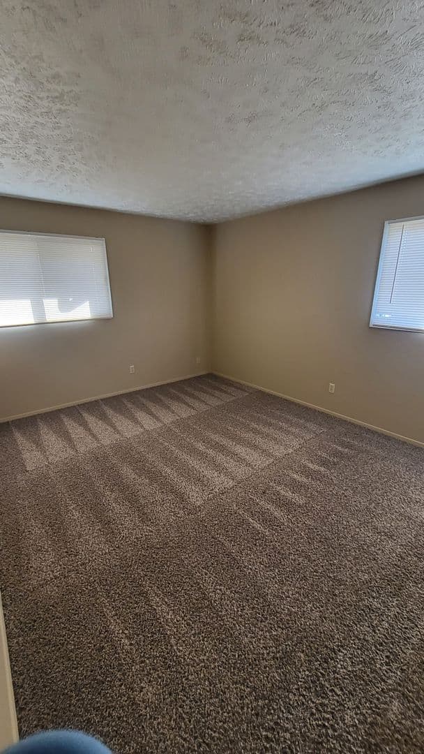 La Vista Apartment: 8500 Granville Parkway
