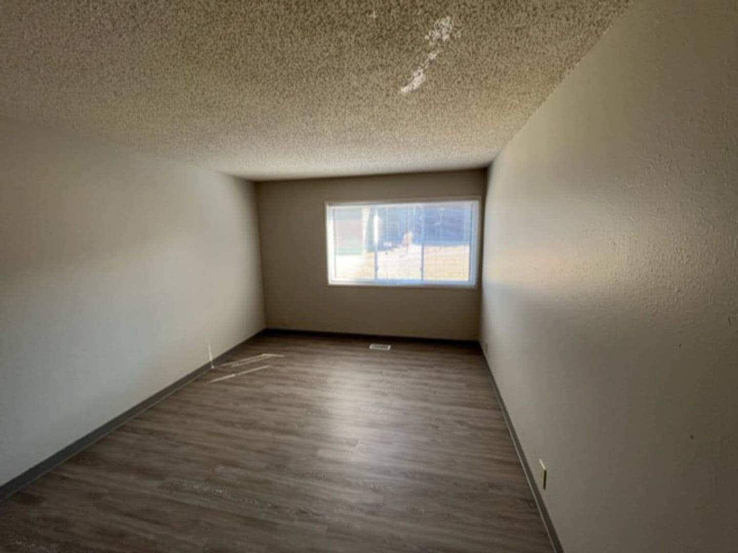 Omaha Apartment: 2569 Nicholas Court