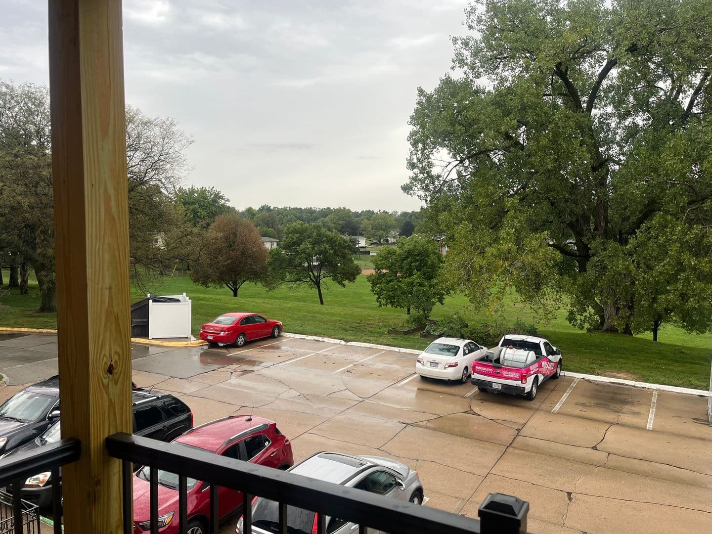 La Vista Apartment: 8500 Granville Parkway