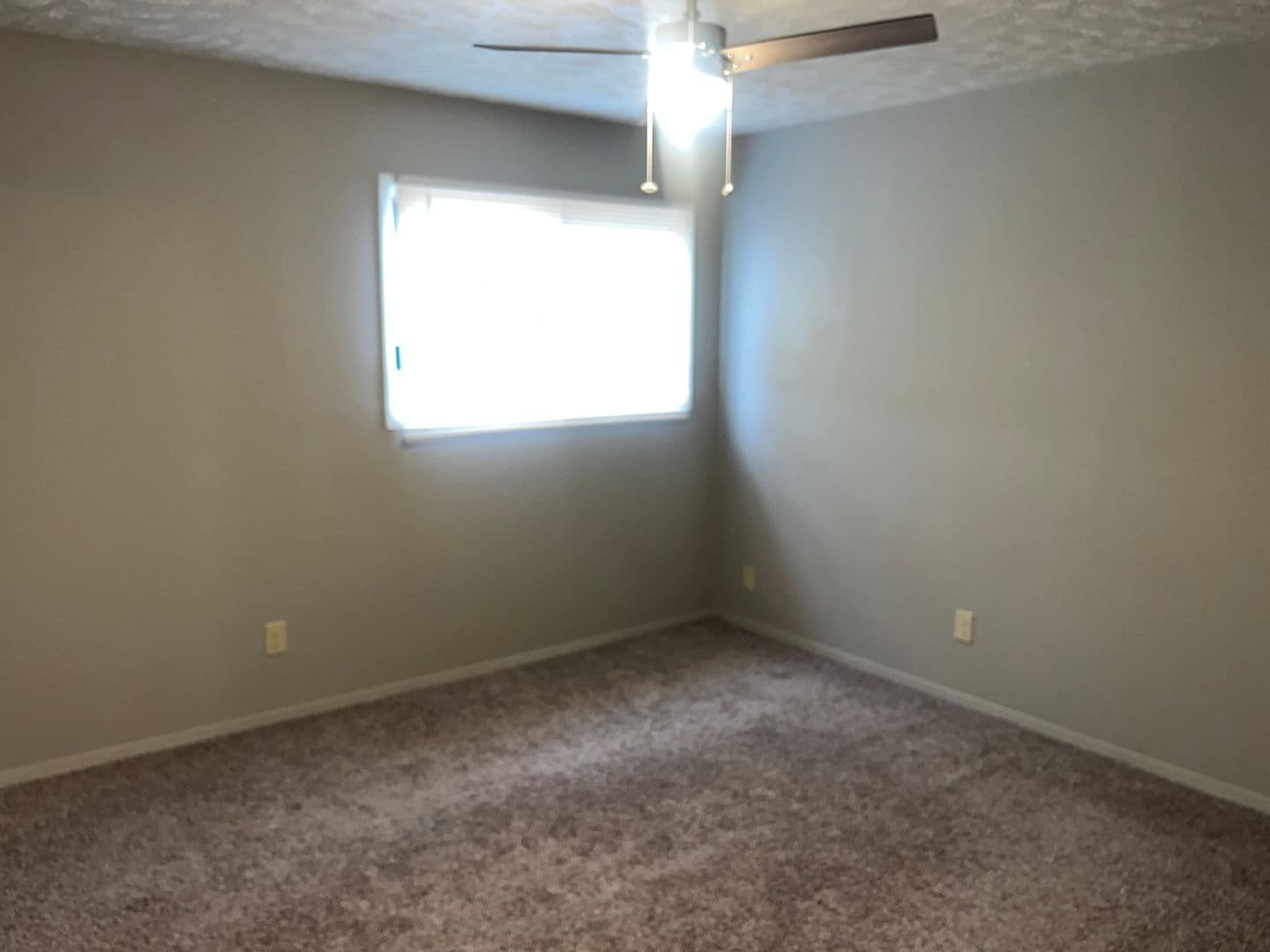 La Vista Apartment: 8500 Granville Parkway