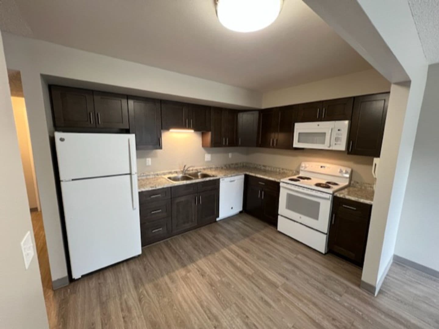 Omaha Apartment: 2575 Irving Court
