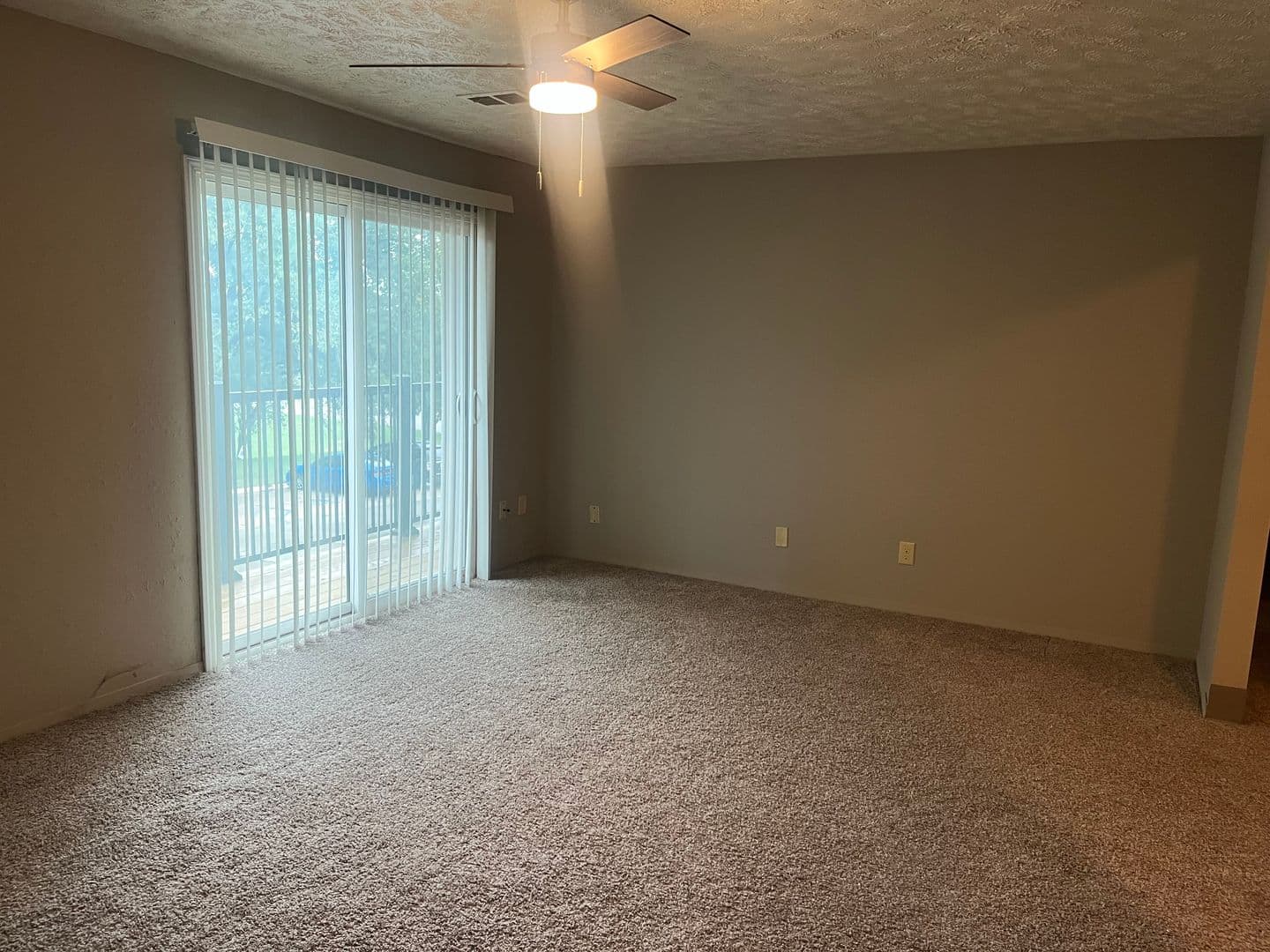 La Vista Apartment: 8500 Granville Parkway