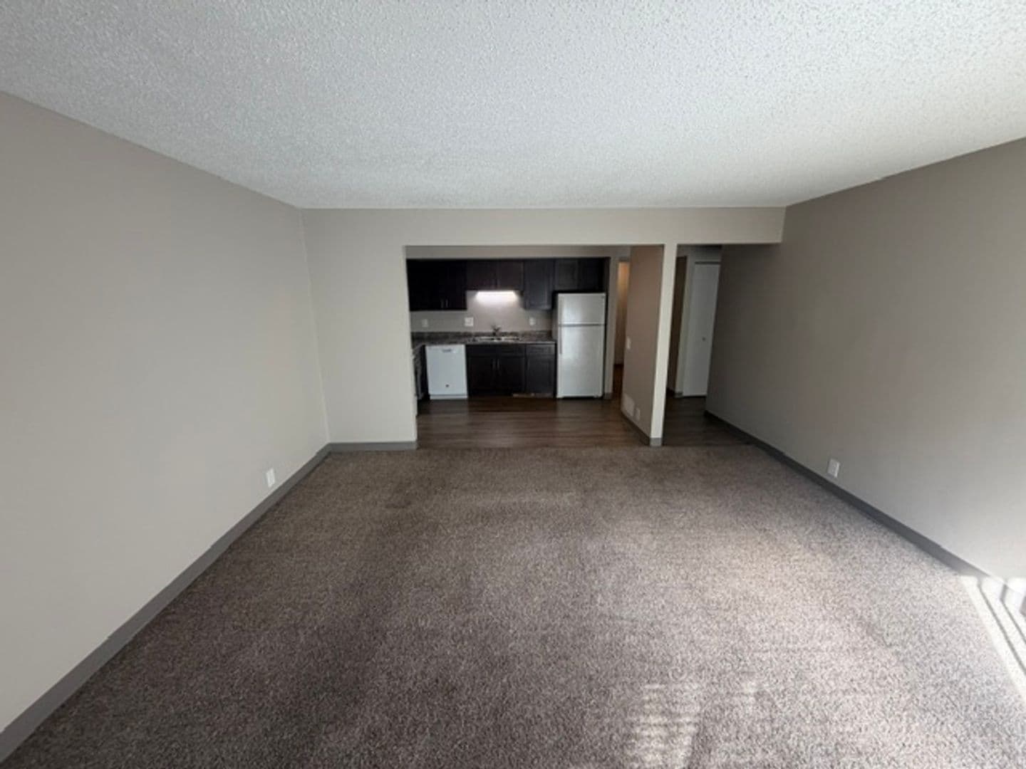 Omaha Apartment: 2605 Izard Court